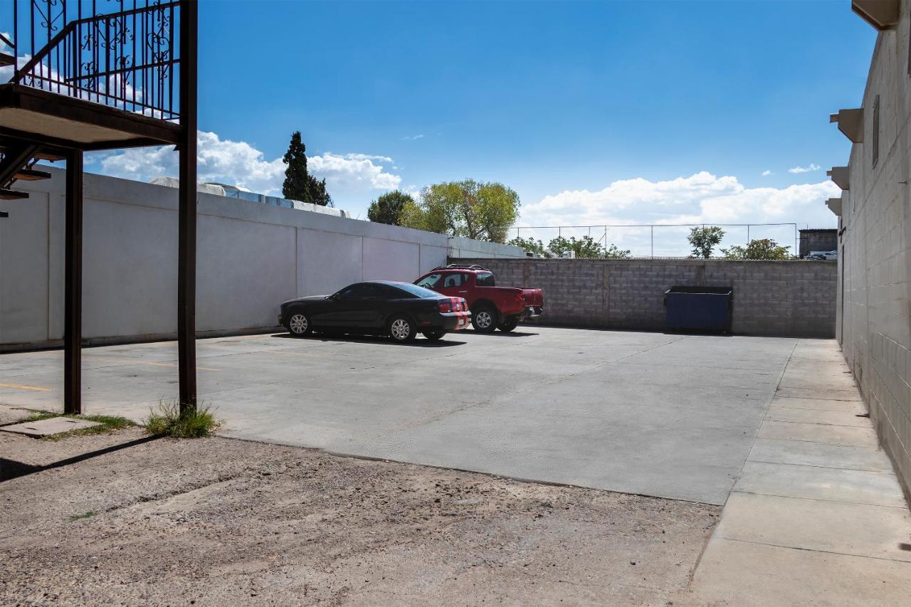 Oyo Hotel Real Del Sur, Estadio Chihuahua Exterior photo